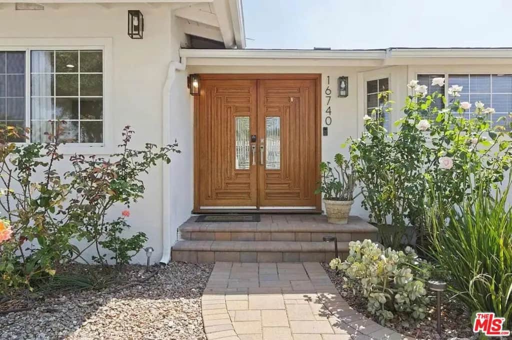 16740 Bermuda Street, Los Angeles, CA — listing photo 1