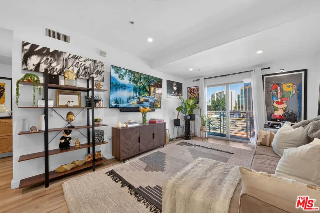 100 S Alameda Street 476, Los Angeles, CA — listing photo 1