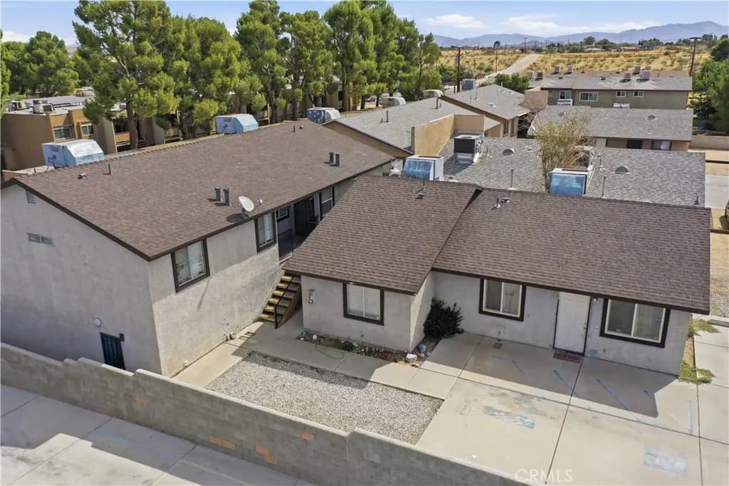 16450 Lariat, Victorville, CA — listing photo 1