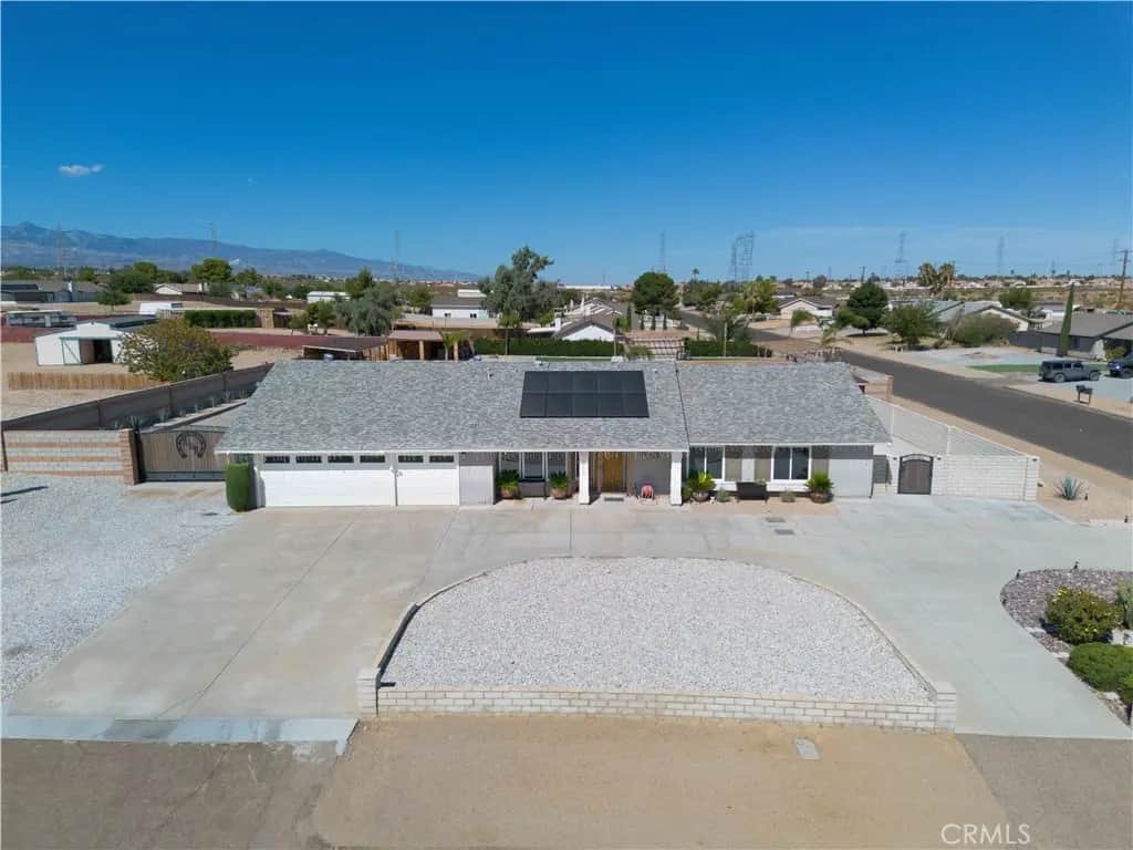 12040 Jade, Victorville, CA — listing photo 1