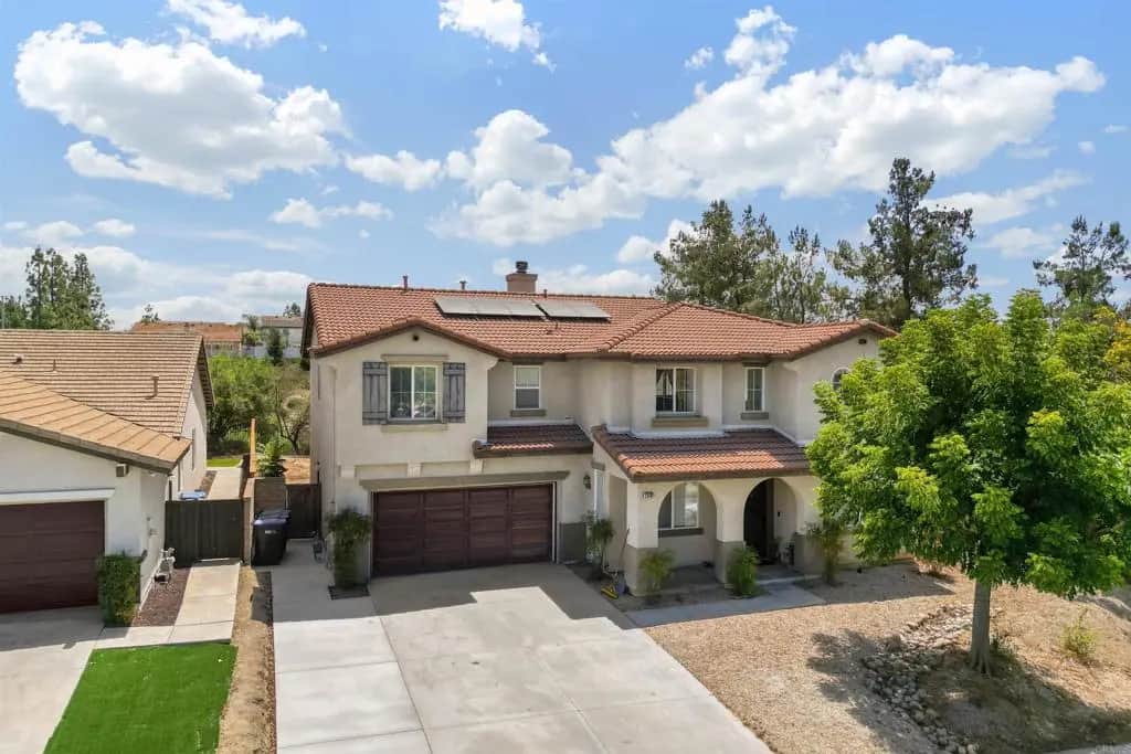23587 Taft Court, Murrieta, CA — listing photo 1