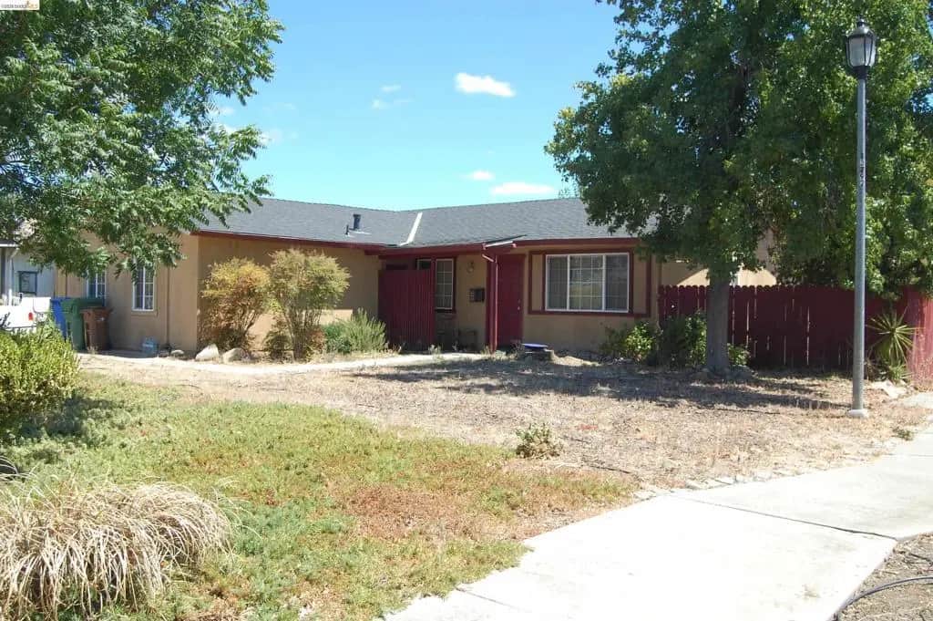1526 Barbara, Brentwood, CA — listing photo 1