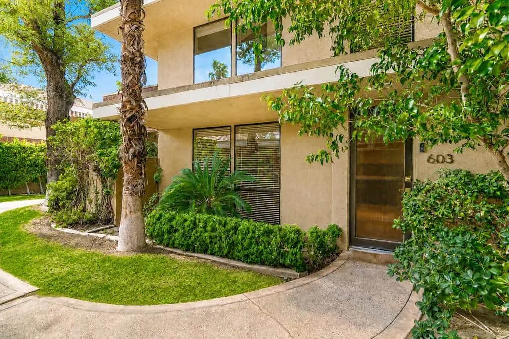 2501 N Indian Canyon Drive 603, Palm Springs, CA — listing photo 1