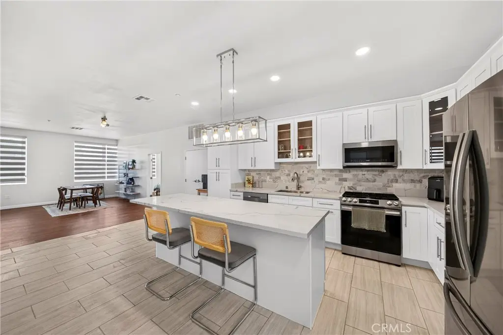 435 W Center Street 316, Anaheim, CA — listing photo 1