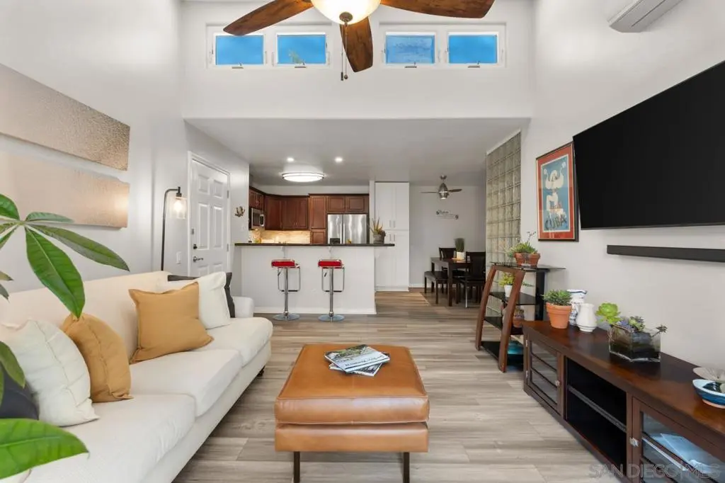 5402 Balboa Arms 415, San Diego, CA — listing photo 1