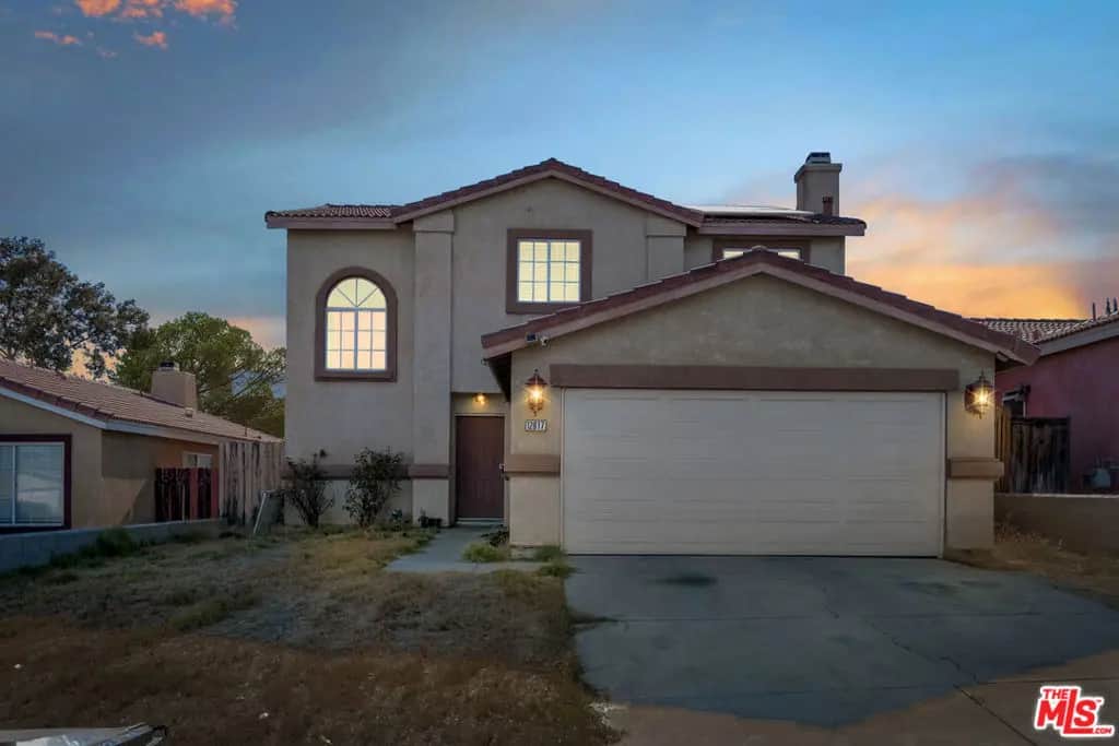 12817 1st Avenue, Victorville, CA — listing photo 1