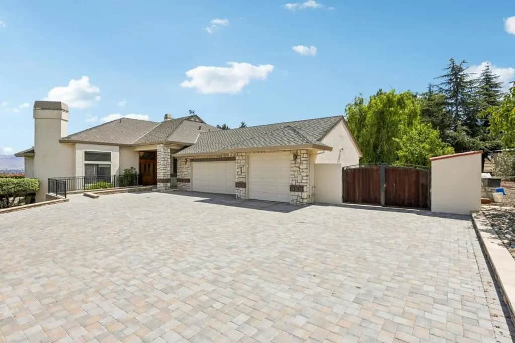 275 Nicholson Drive, Hollister, CA — listing photo 1