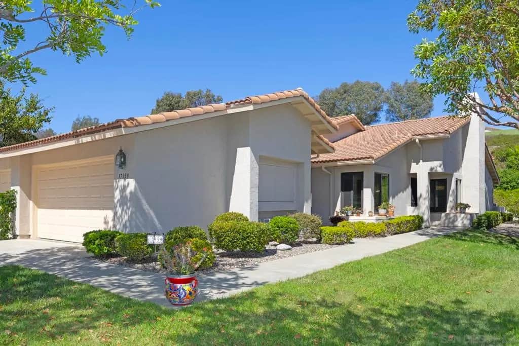 17959 Avenida Alozdra, San Diego, CA — listing photo 1