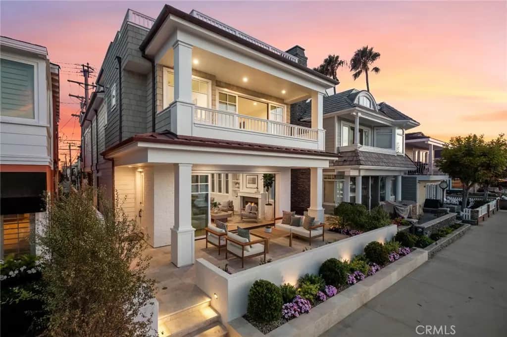 1105 N Bay Front, Newport Beach, CA — listing photo 1