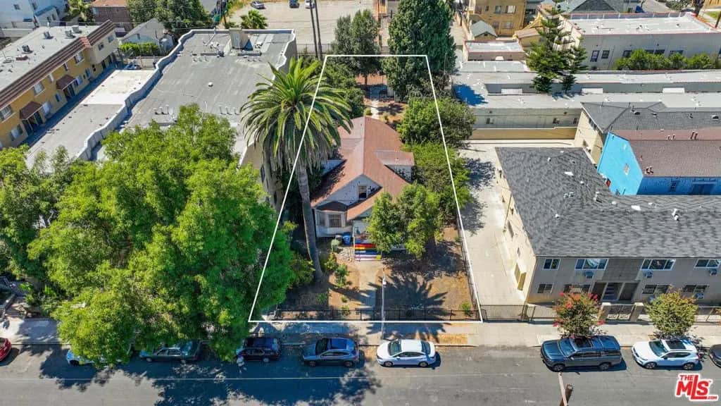3015 Shrine Place, Los Angeles, CA — listing photo 1