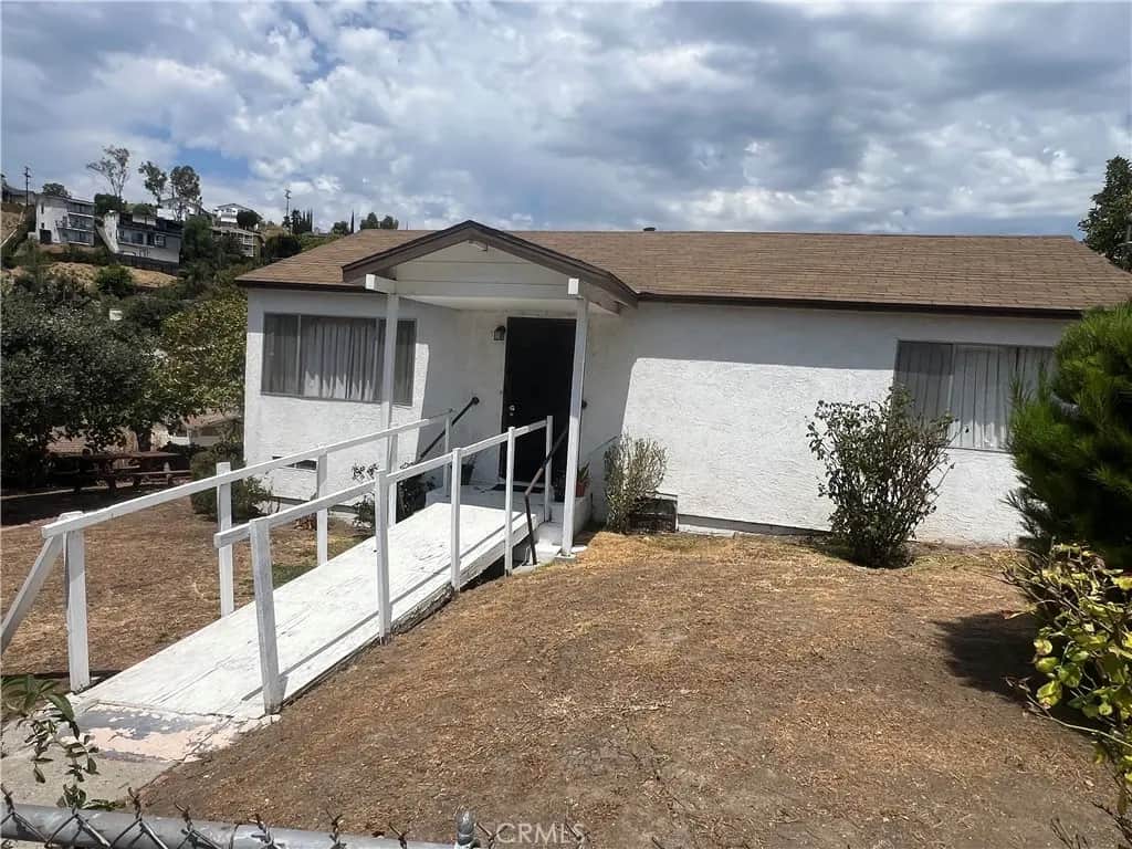 5025 Budau Place, Los Angeles, CA — listing photo 1