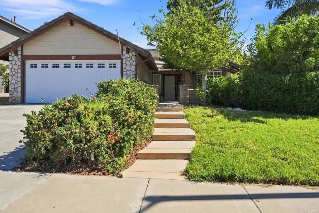 23886 Red Clover Circle, Murrieta, CA — listing photo 1