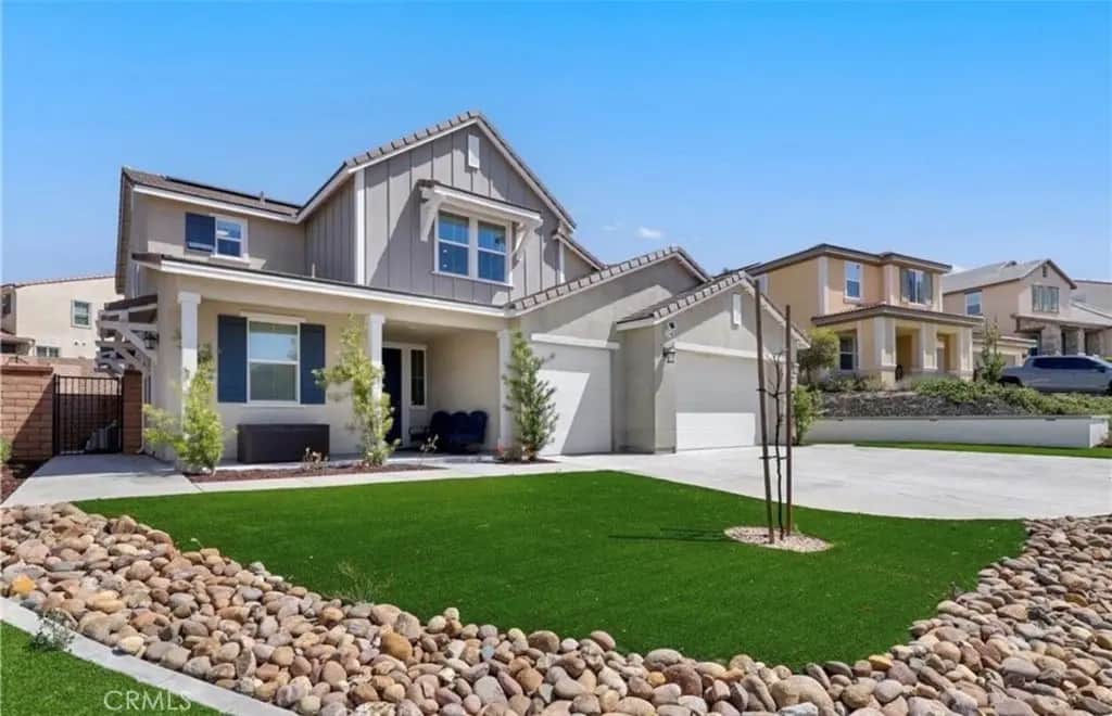1905 Pienza Cir, Corona, CA — listing photo 1