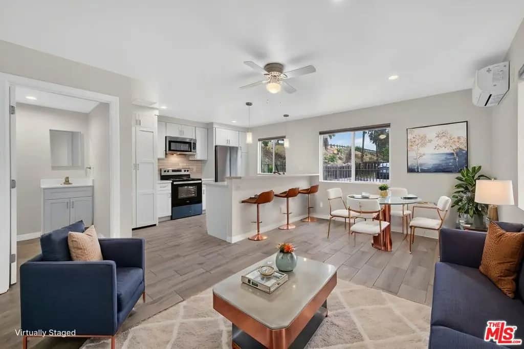 1435 W 22nd Street, Los Angeles, CA — listing photo 1