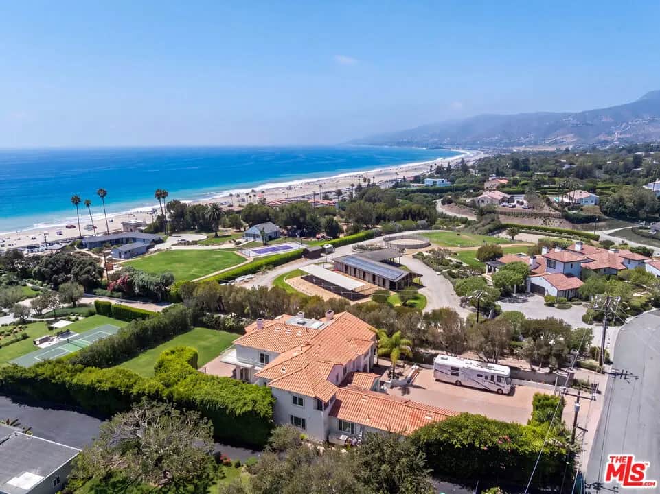 29752 Baden Place, Malibu, CA — listing photo 1