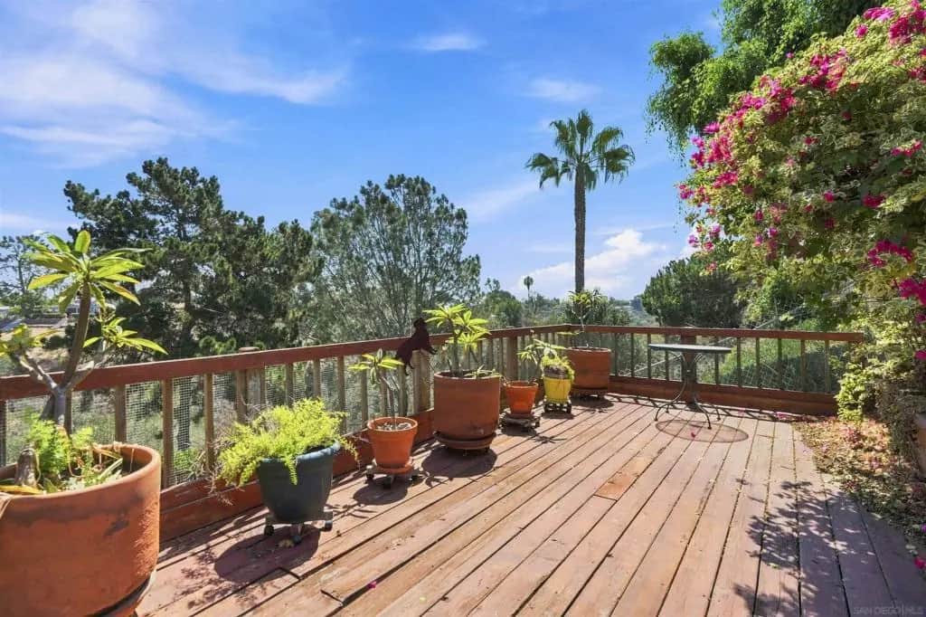 4635 Kleefeld Ave, San Diego, CA — listing photo 1