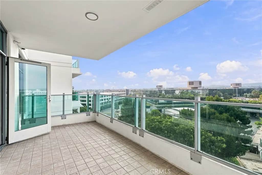 3141 Michelson 805, Irvine, CA — listing photo 1