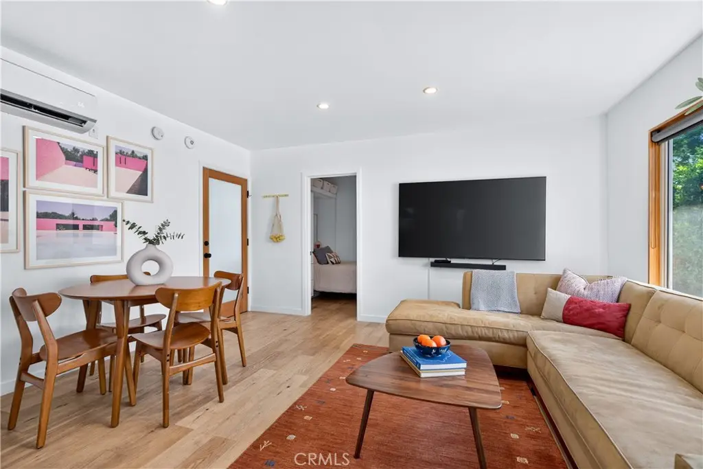 2135 Bellevue 12, Los Angeles, CA — listing photo 1