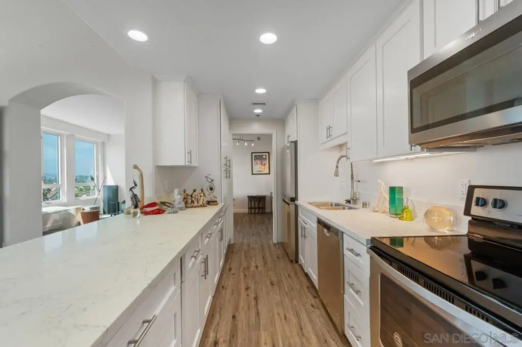 3890 Nobel 707-708, San Diego, CA — listing photo 1