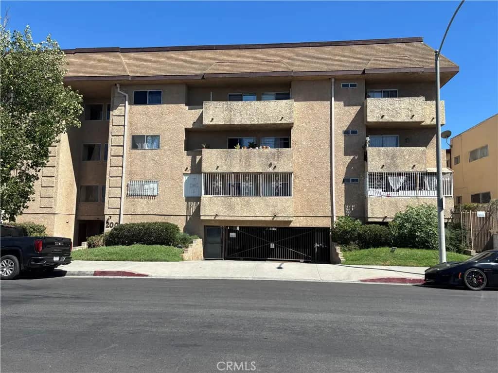 200 S Reno Street, Los Angeles, CA — listing photo 1