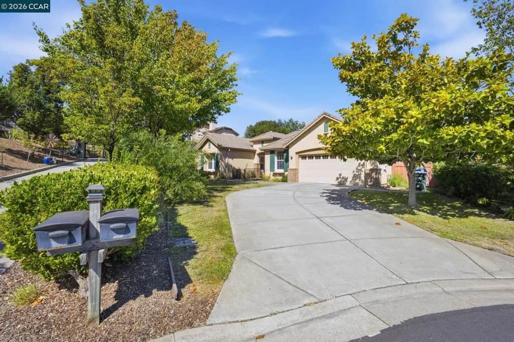2420 Rushcreek Pl, Vallejo, CA — listing photo 1