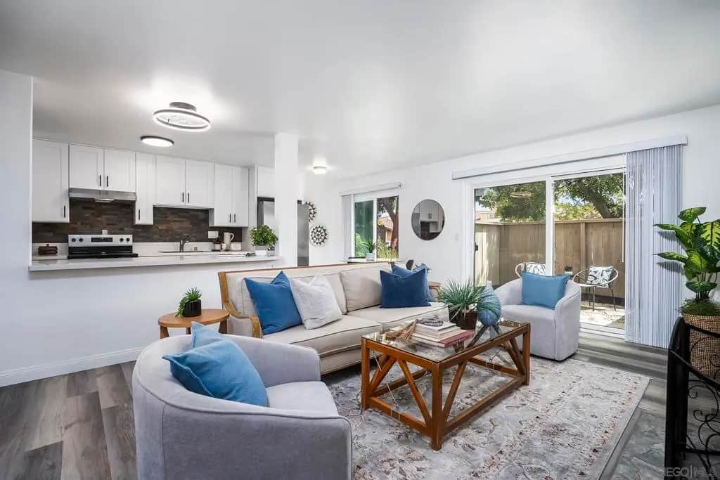 2388 Grand, San Diego, CA — listing photo 1