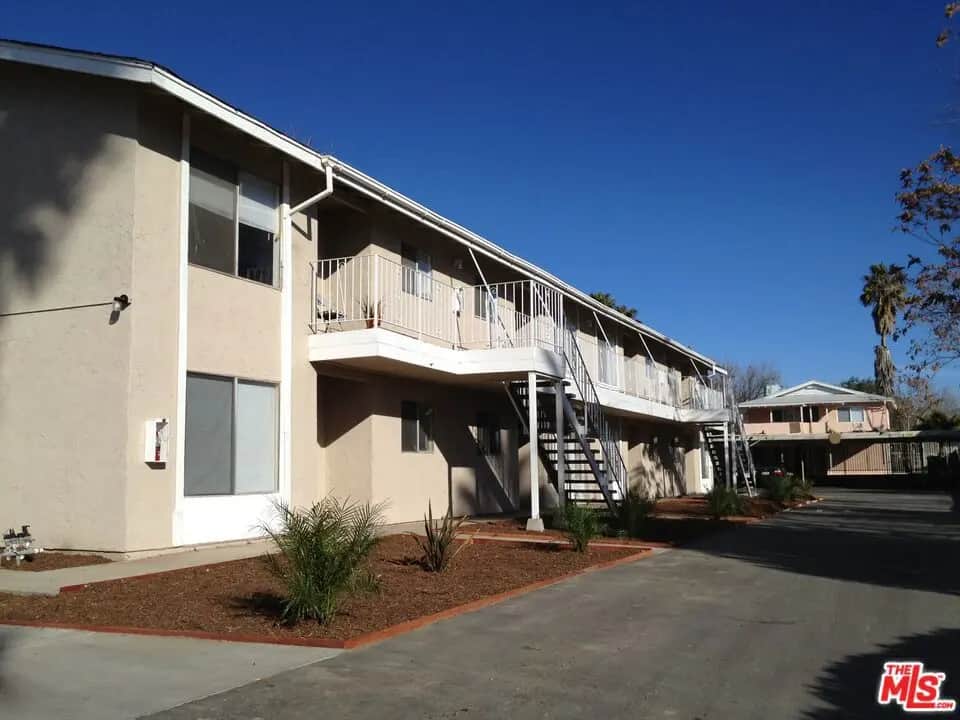 26416 San Jacinto Street 26420, Hemet, CA — listing photo 1
