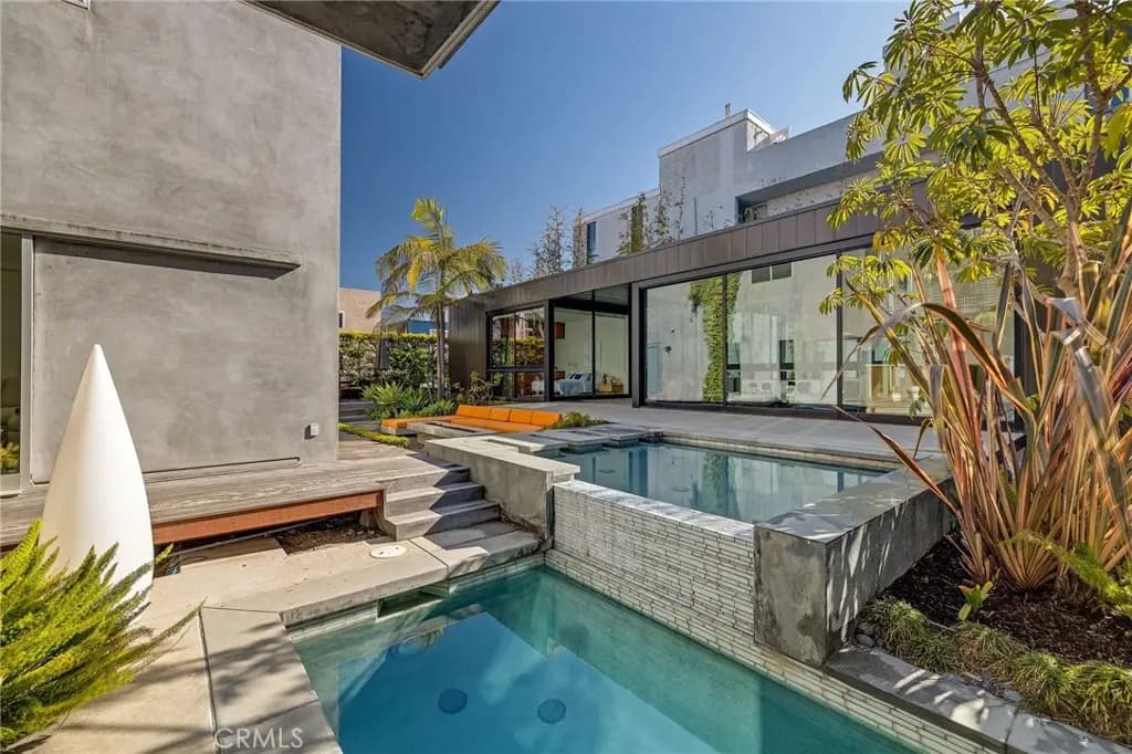 27 Driftwood Street, Marina Del Rey, CA — listing photo 1