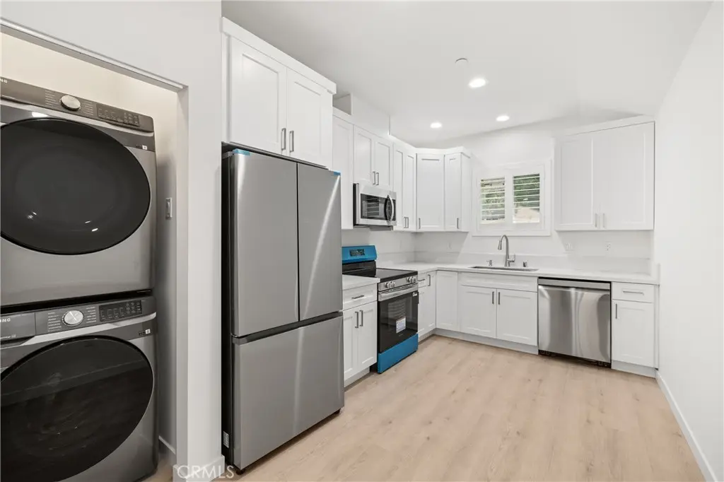 15030 Hesby Street, Sherman Oaks, CA — listing photo 1