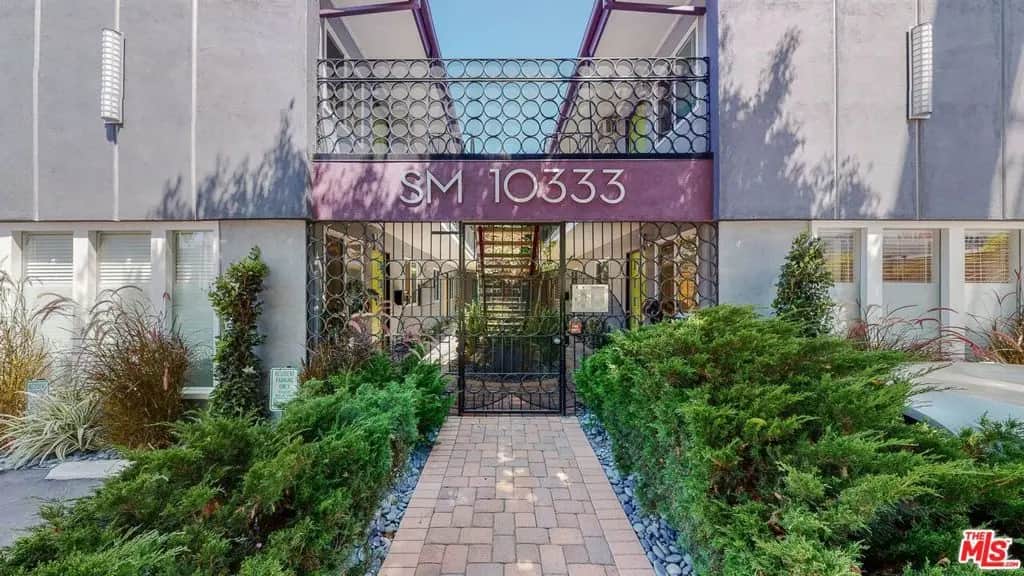 10333 Santa Monica Boulevard 10, Los Angeles, CA — listing photo 1