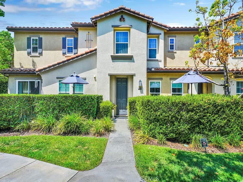 3352 Via Parma, Costa Mesa, CA — listing photo 1