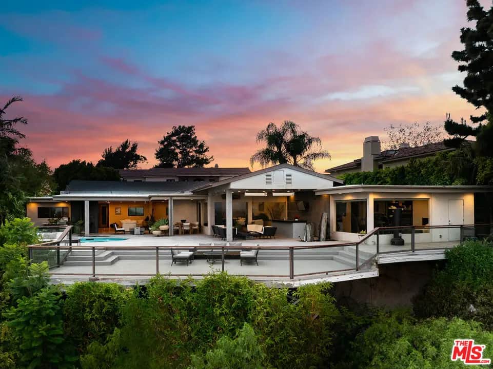 2052 Stradella Road, Los Angeles, CA — listing photo 1