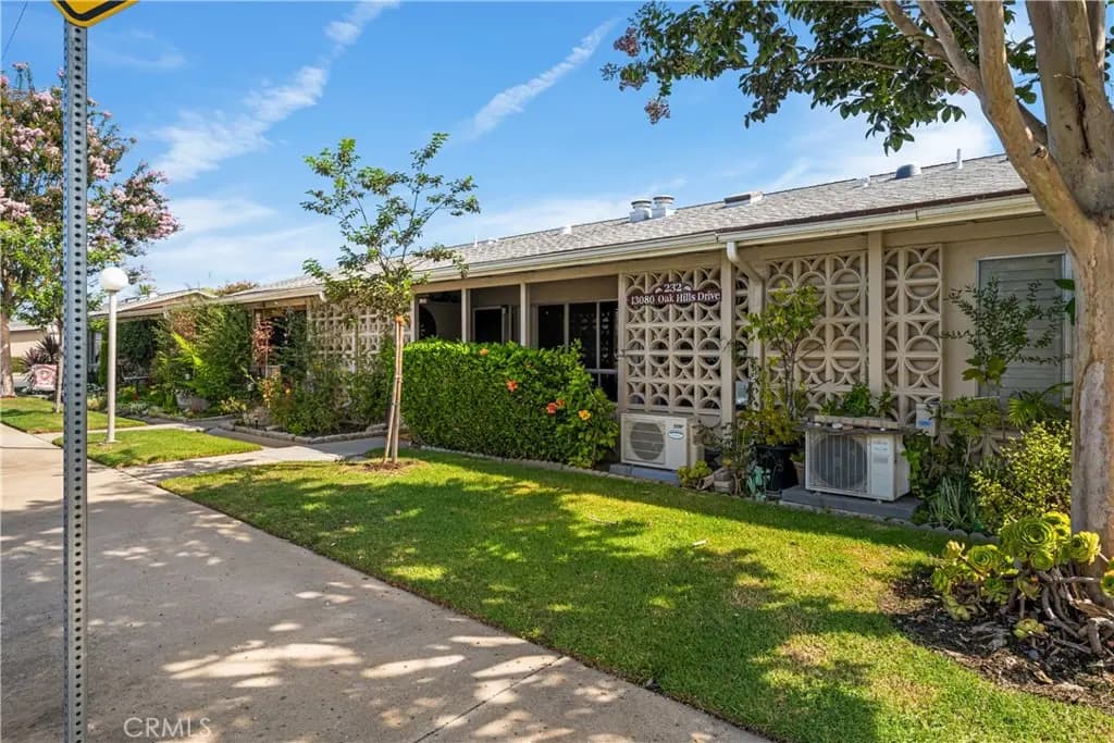 13080 Oak Hills Drive 232D, Seal Beach, CA — listing photo 1