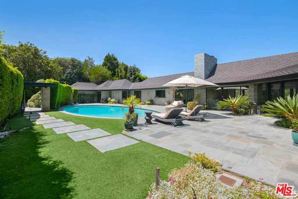 3035 Lake Glen Drive, Beverly Hills, CA — listing photo 1
