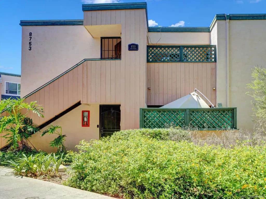 8753 Lake Murray Blvd 4, San Diego, CA — listing photo 1
