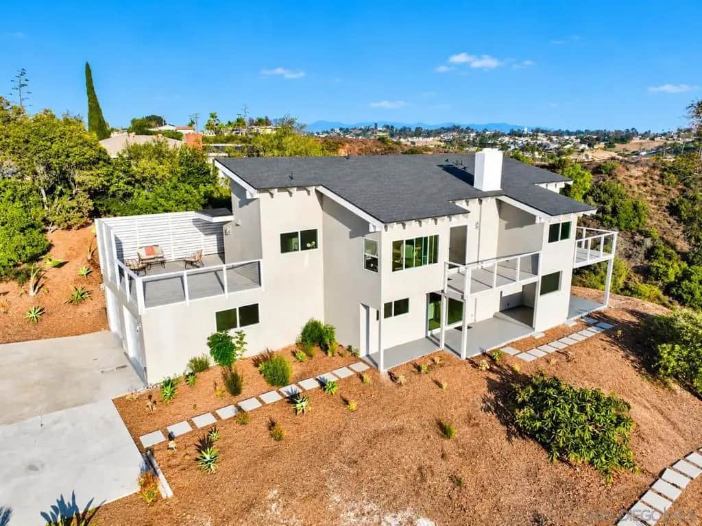 700 Selma Pl, San Diego, CA — listing photo 1
