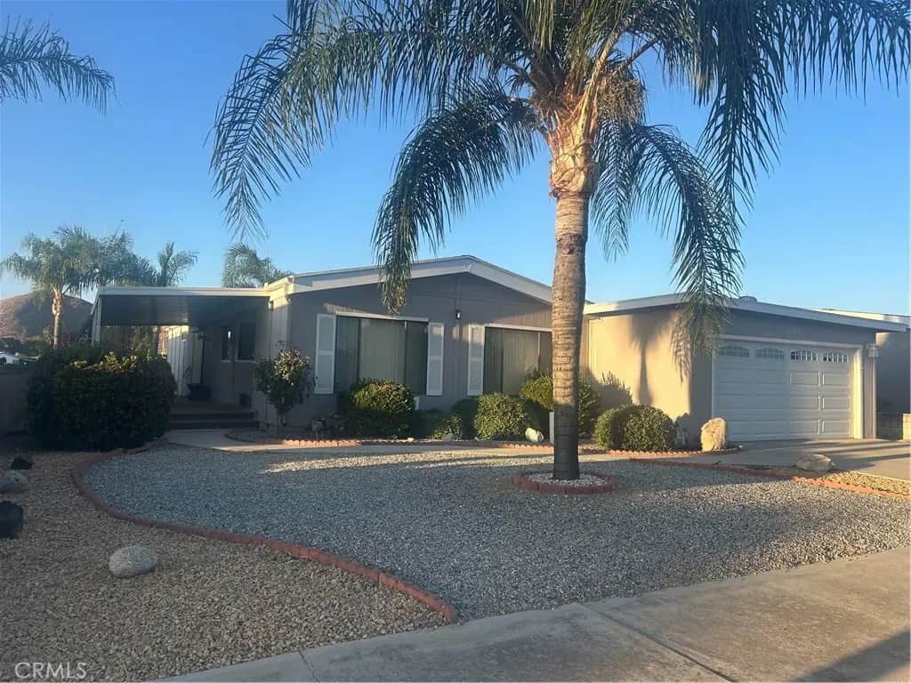 2981 Blue Spruce, Hemet, CA — listing photo 1