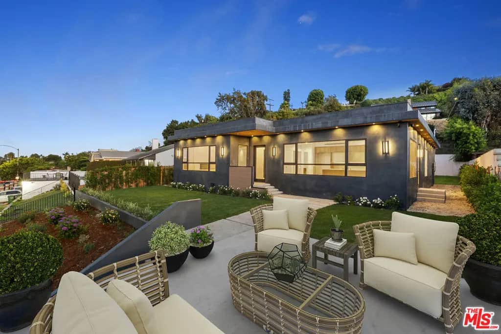 5280 Sanchez Drive, Los Angeles, CA — listing photo 1