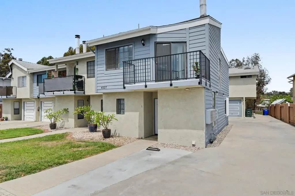 4527 Contour Blvd 1, San Diego, CA — listing photo 1