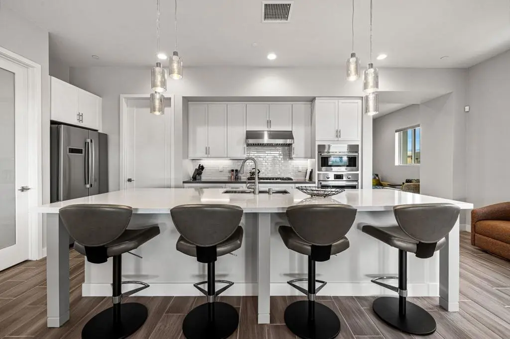 1403 Retreat Circle, Palm Desert, CA — listing photo 1