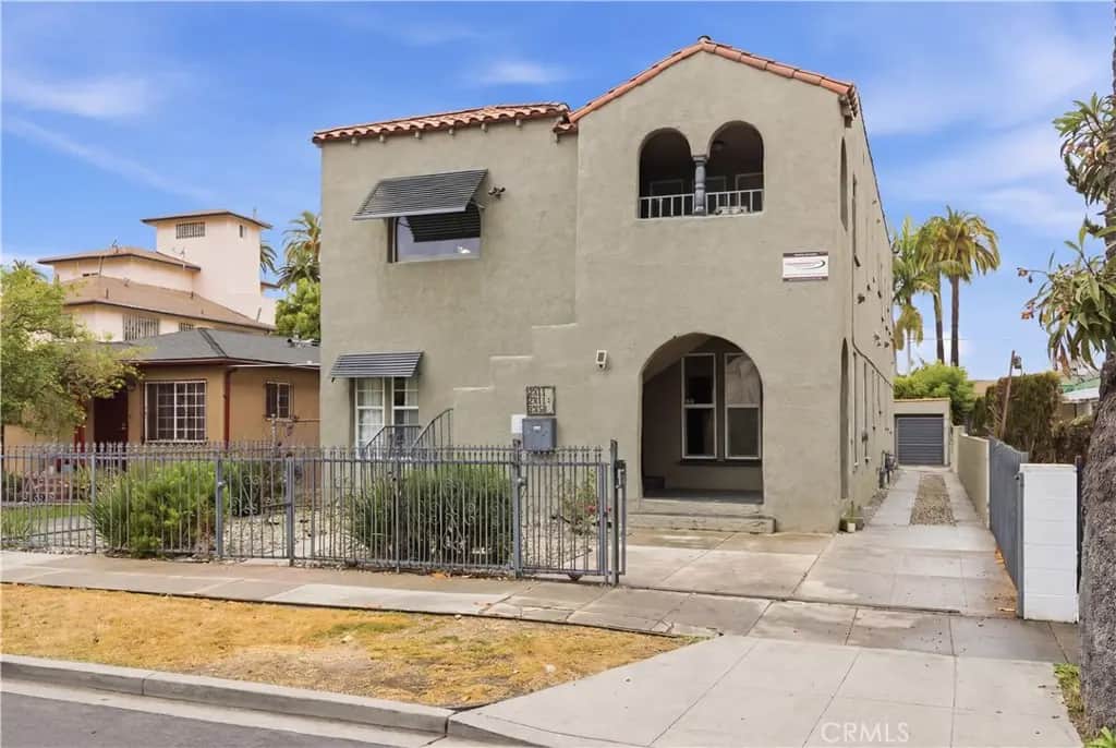 2911 S Palm Grove Avenue, Los Angeles, CA — listing photo 1