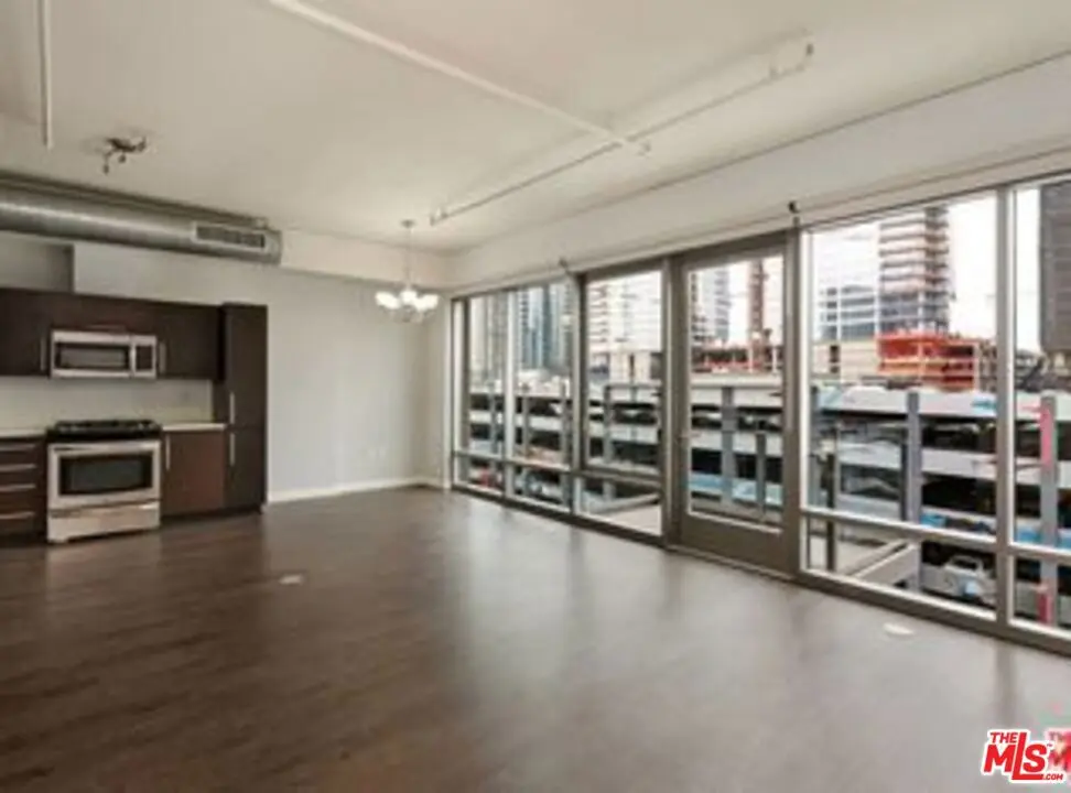 1100 S Hope Street 614, Los Angeles, CA — listing photo 1