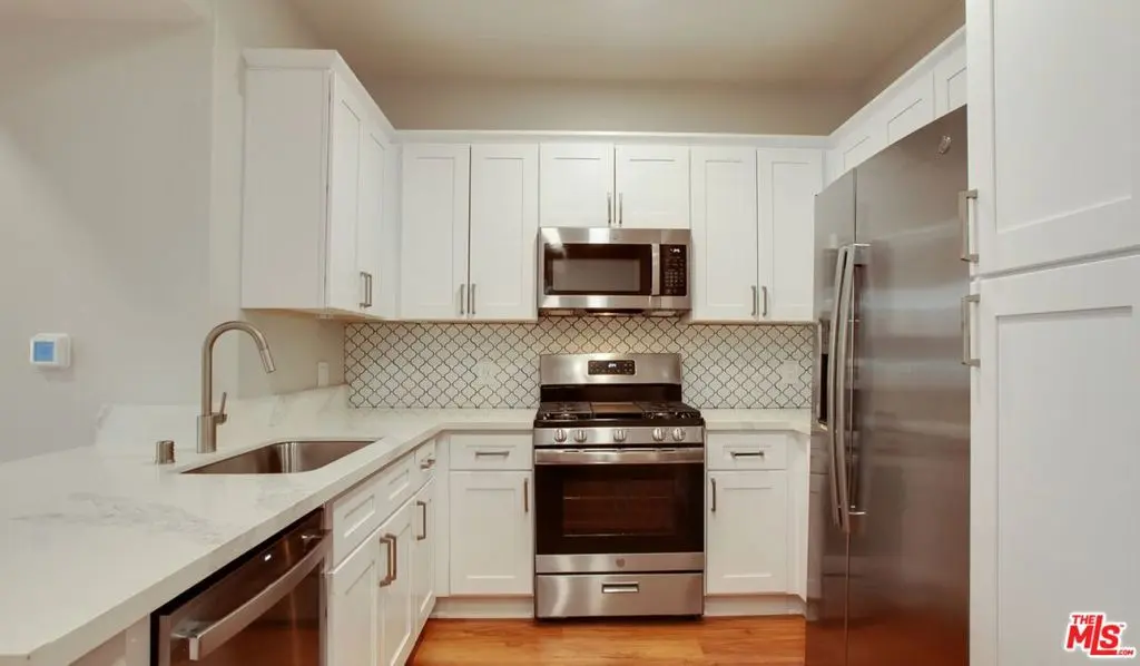 5553 W 6th Street 3-110, Los Angeles, CA — listing photo 1