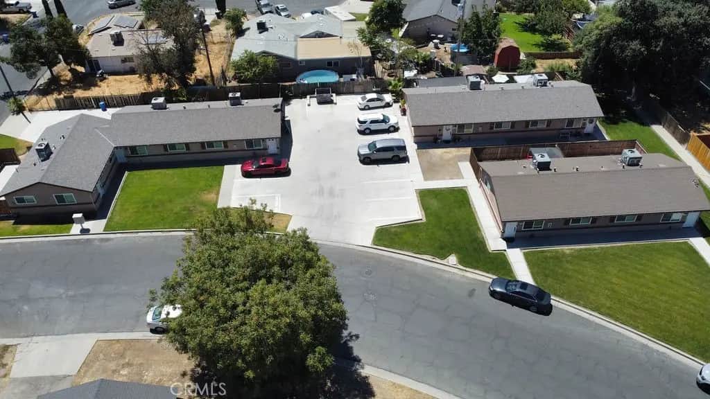 1763 Woodland Drive, Hanford, CA — listing photo 1