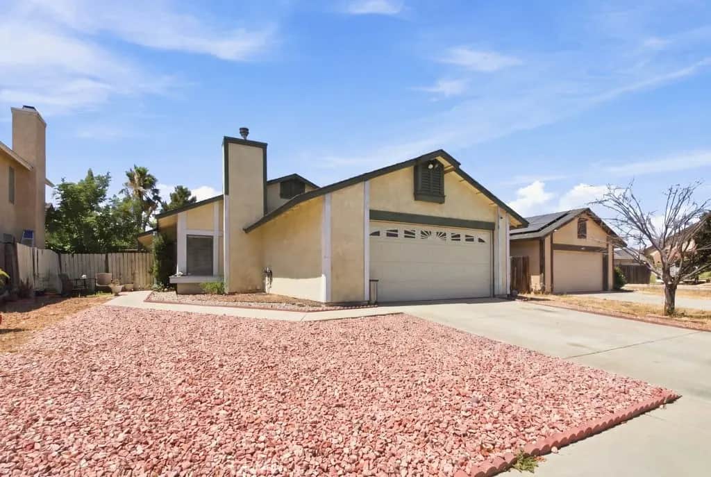 12446 Mount Baldy, Victorville, CA — listing photo 1