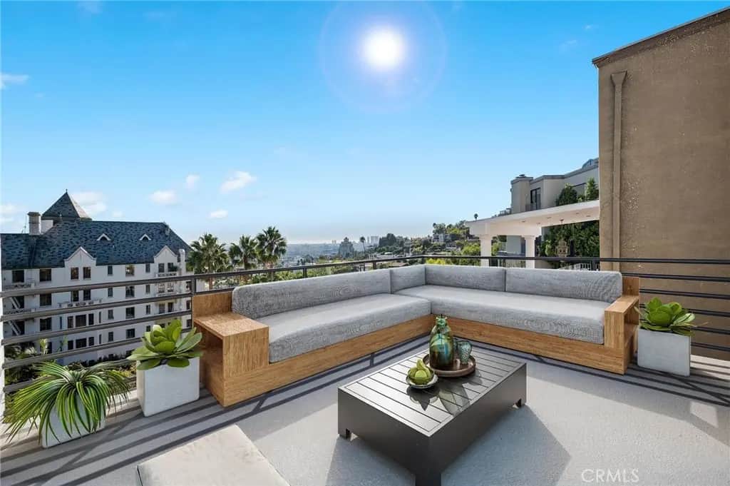 8246 Woodshill Trail, Los Angeles, CA — listing photo 1