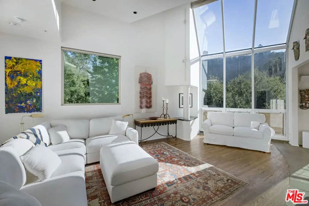 10361 Caribou Lane, Los Angeles, CA — listing photo 1