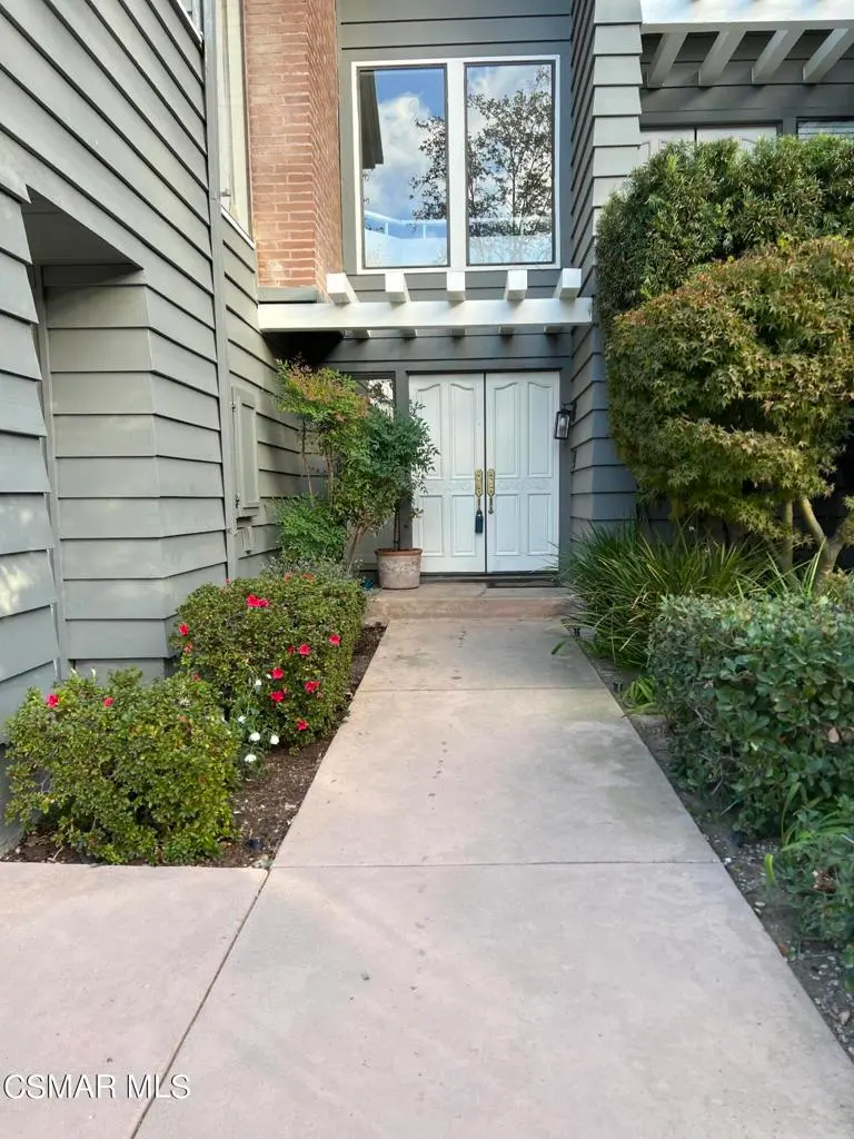 1423 View Drive, Westlake Village, CA — listing photo 1