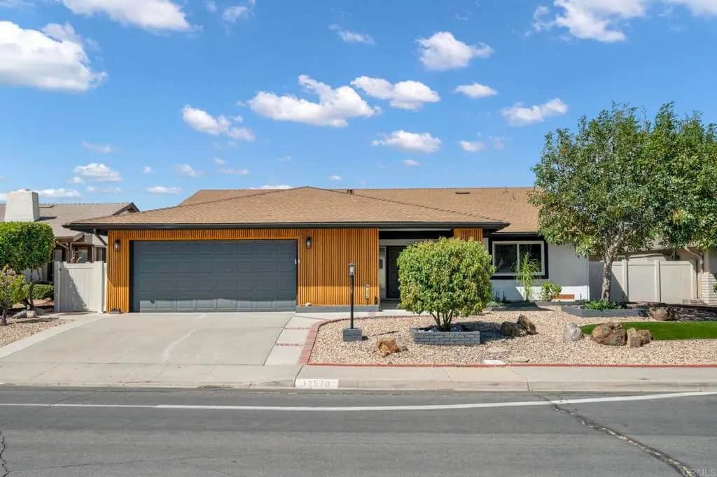 12576 Lomica Drive, San Diego, CA — listing photo 1