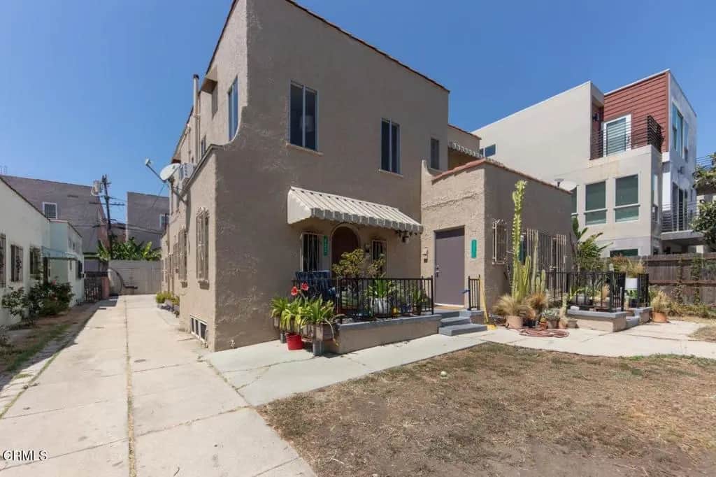 833 N Ridgewood Place, Los Angeles, CA — listing photo 1